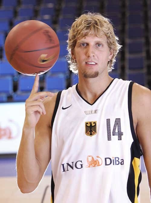 dirk nowitzki wallpaper for laptop 