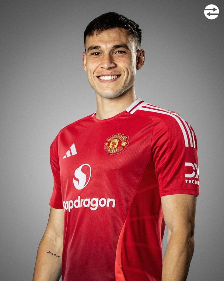 manuel ugarte wallpaper