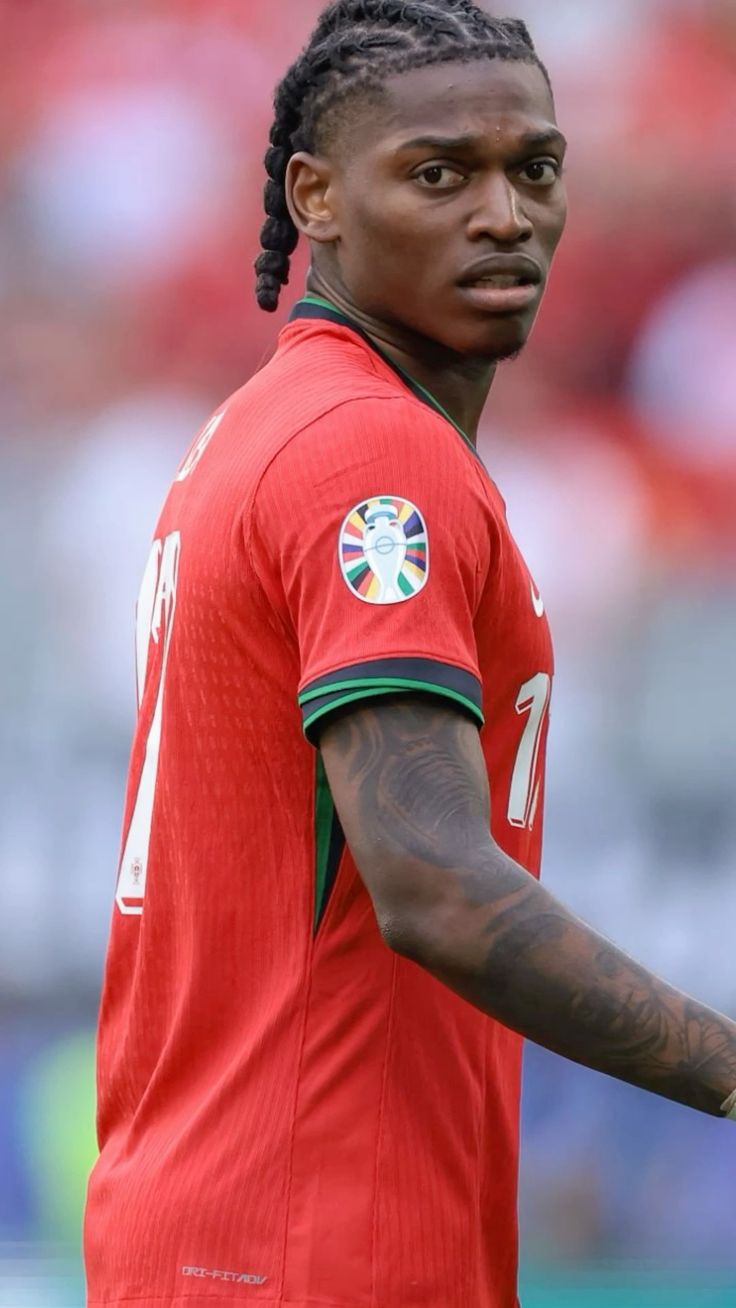 wallpaper Rafael Leao