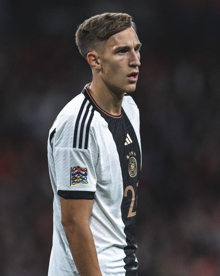 wallpaper Nico Schlotterbeck