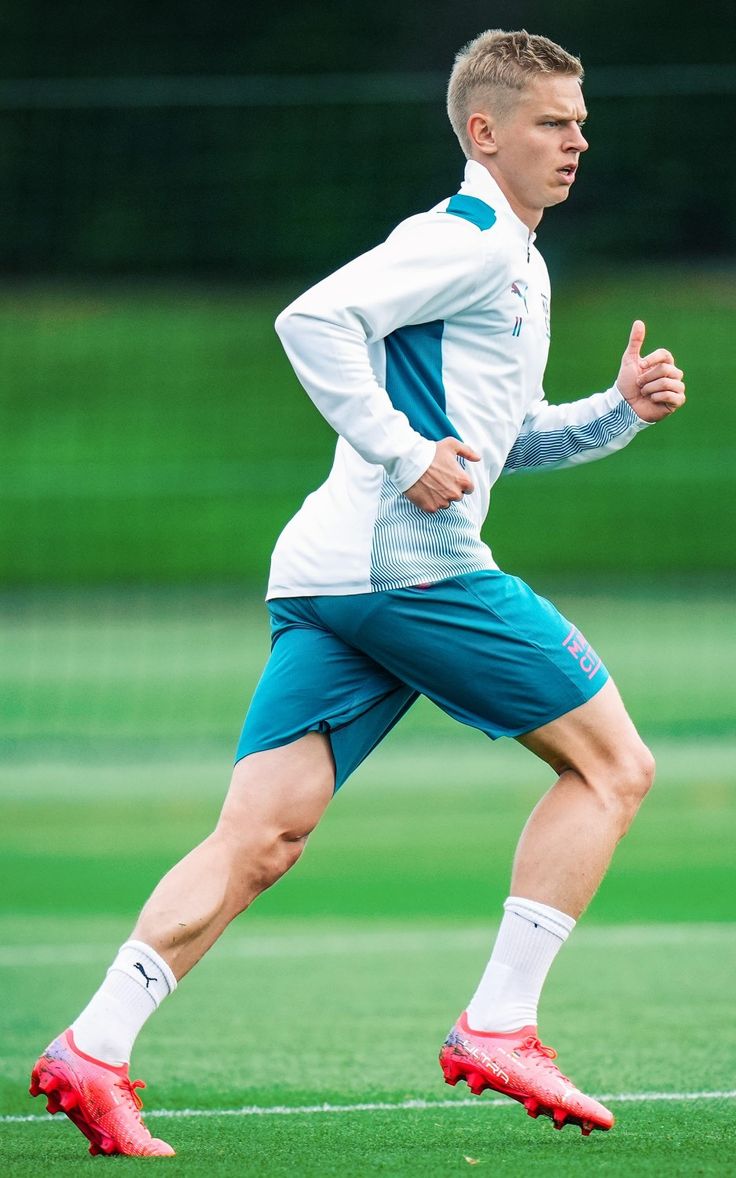 wallpaper Oleksandr Zinchenko