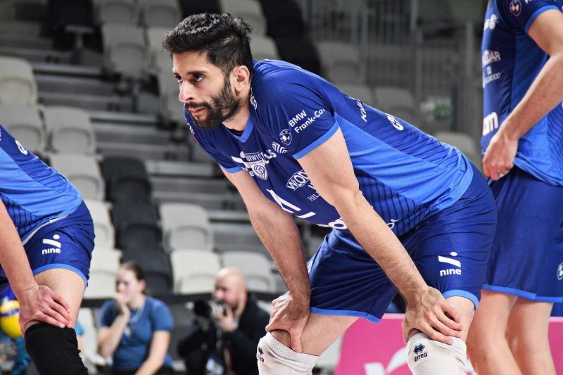 میلاد عبادی پور قهرمانی آسیا