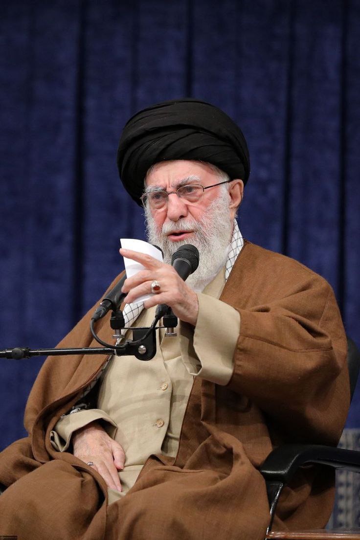 نقش خامنه‌ای در شورای عالی انقلاب فرهنگی 