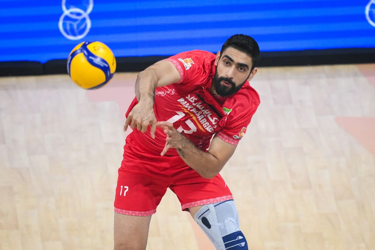 علی حاجی پور والیبال