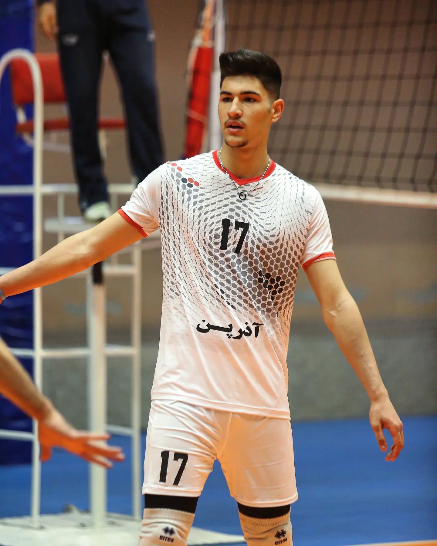 آرین محمودی‌نژاد والیبال