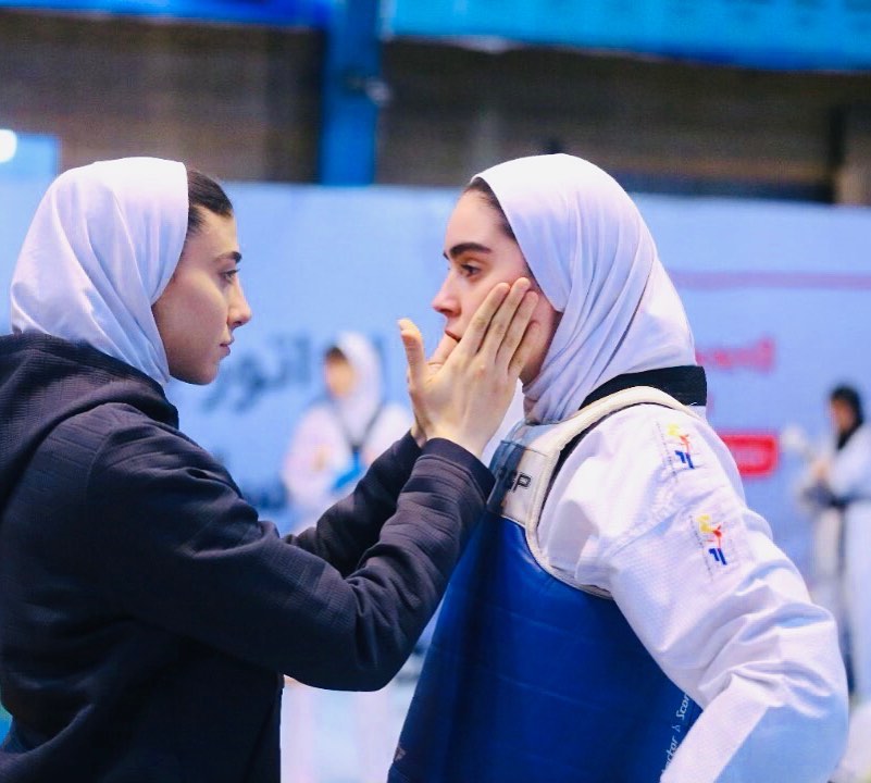 کوثر اساسه ناهید کیانی