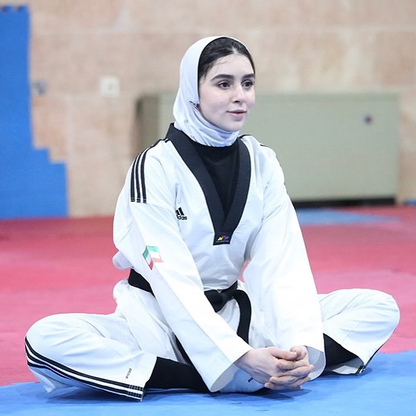 عکس کوثر اساسه 