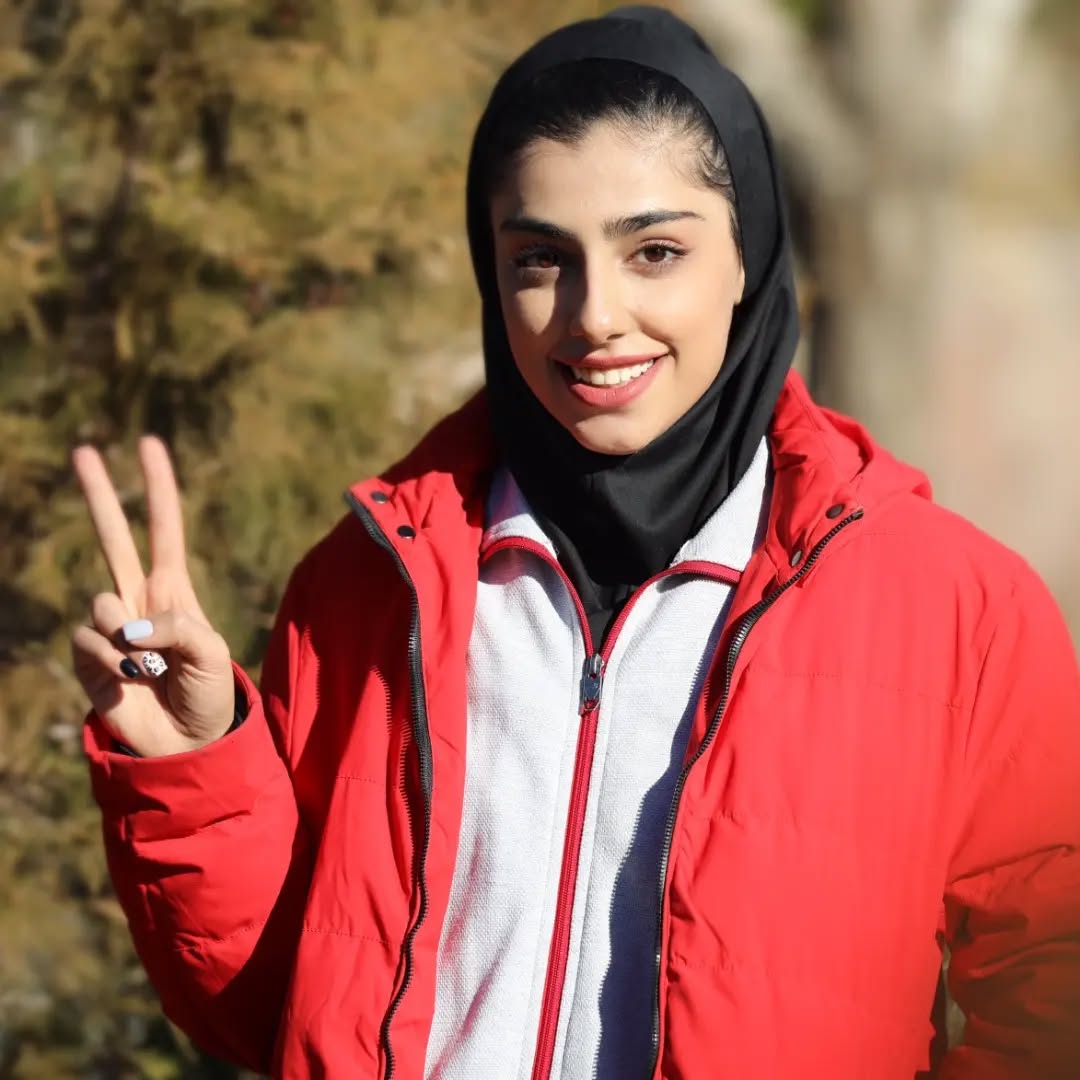 مهلا مومن زاده عکس