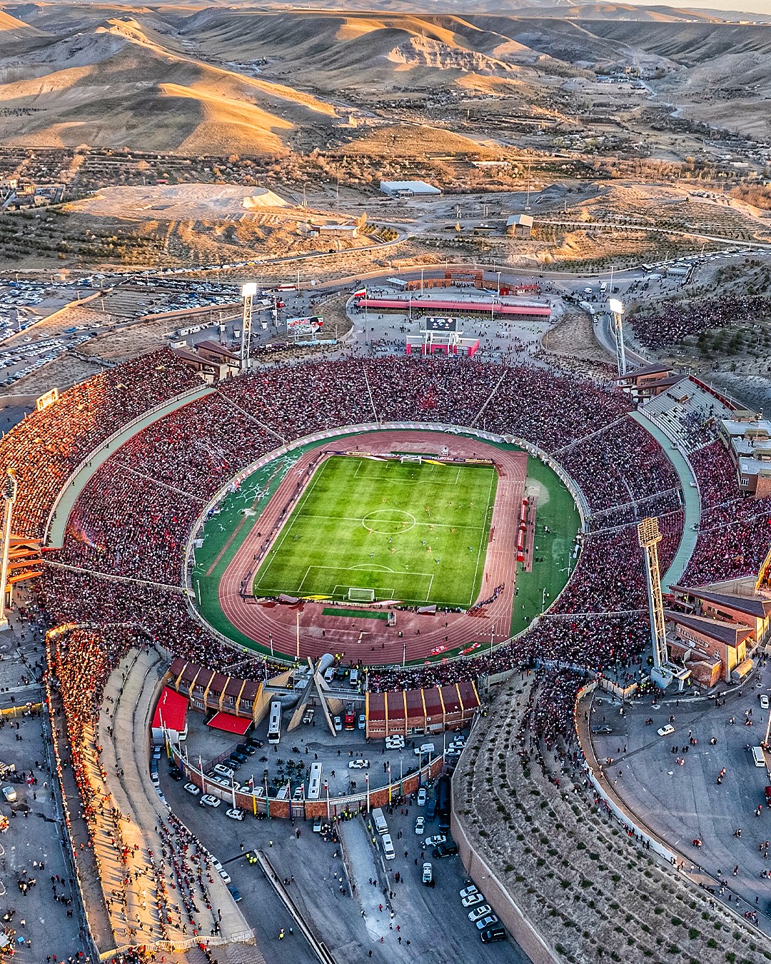 پرتماشاگرترین بازی تاریخ لیگ برتر ایران 