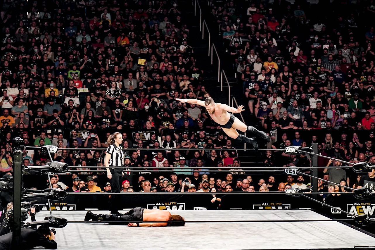 بازگشت دنیل برایان به کشتی کج