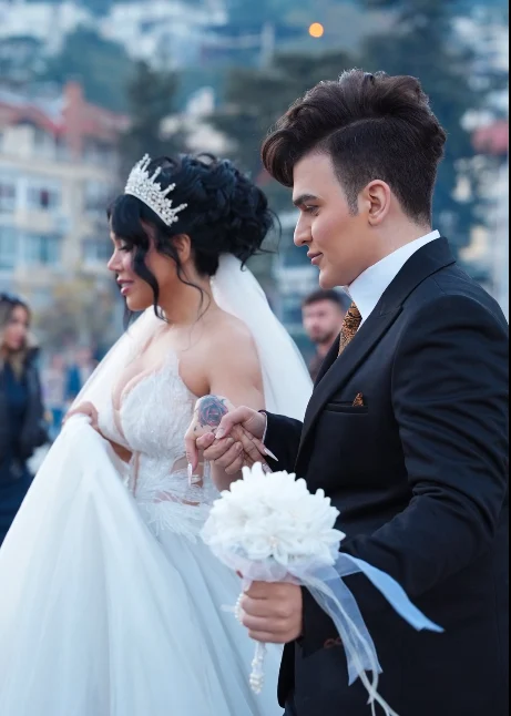 عکس مینا نامداری و دوست پسرش
