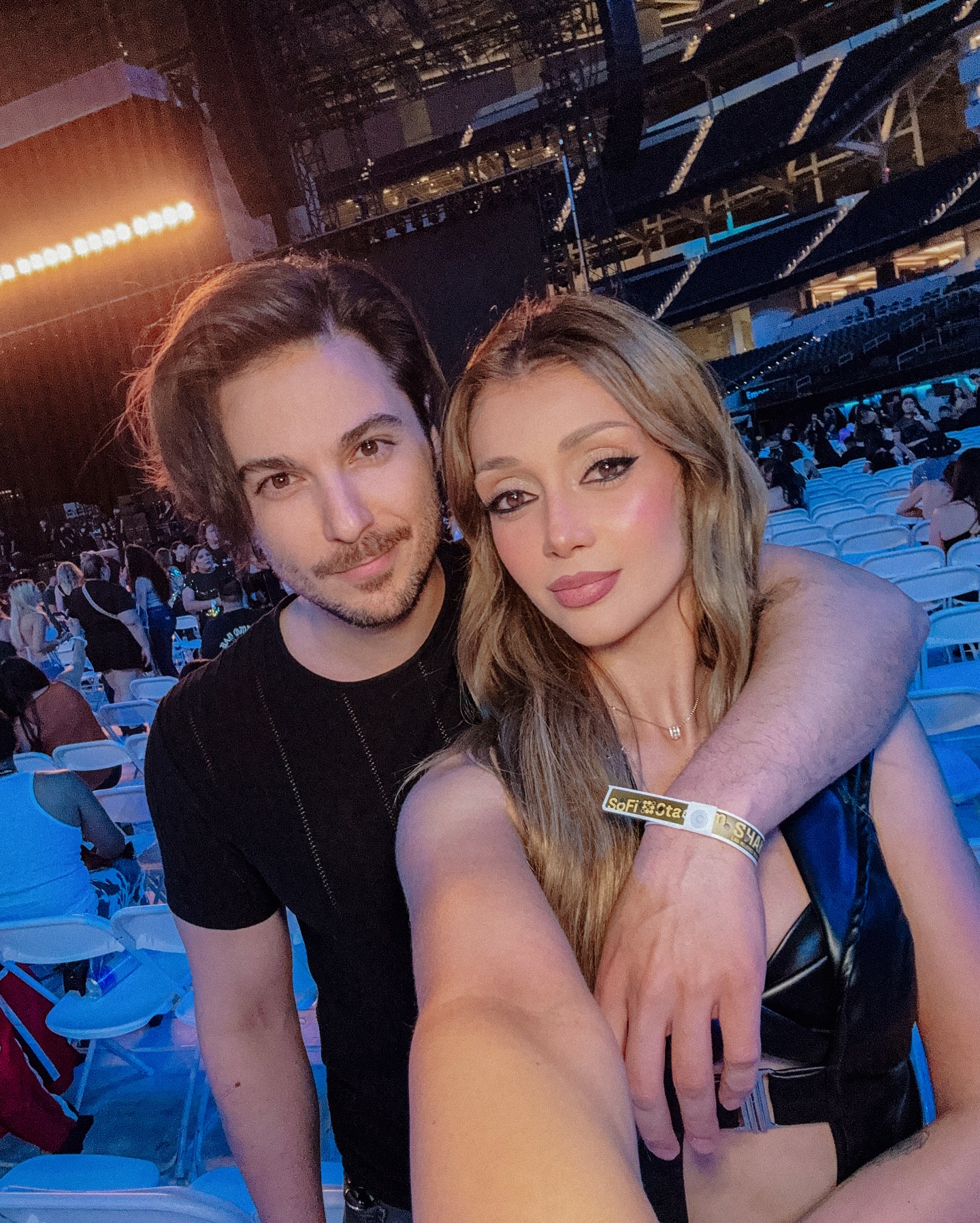 الناز گلرخ و همسرش