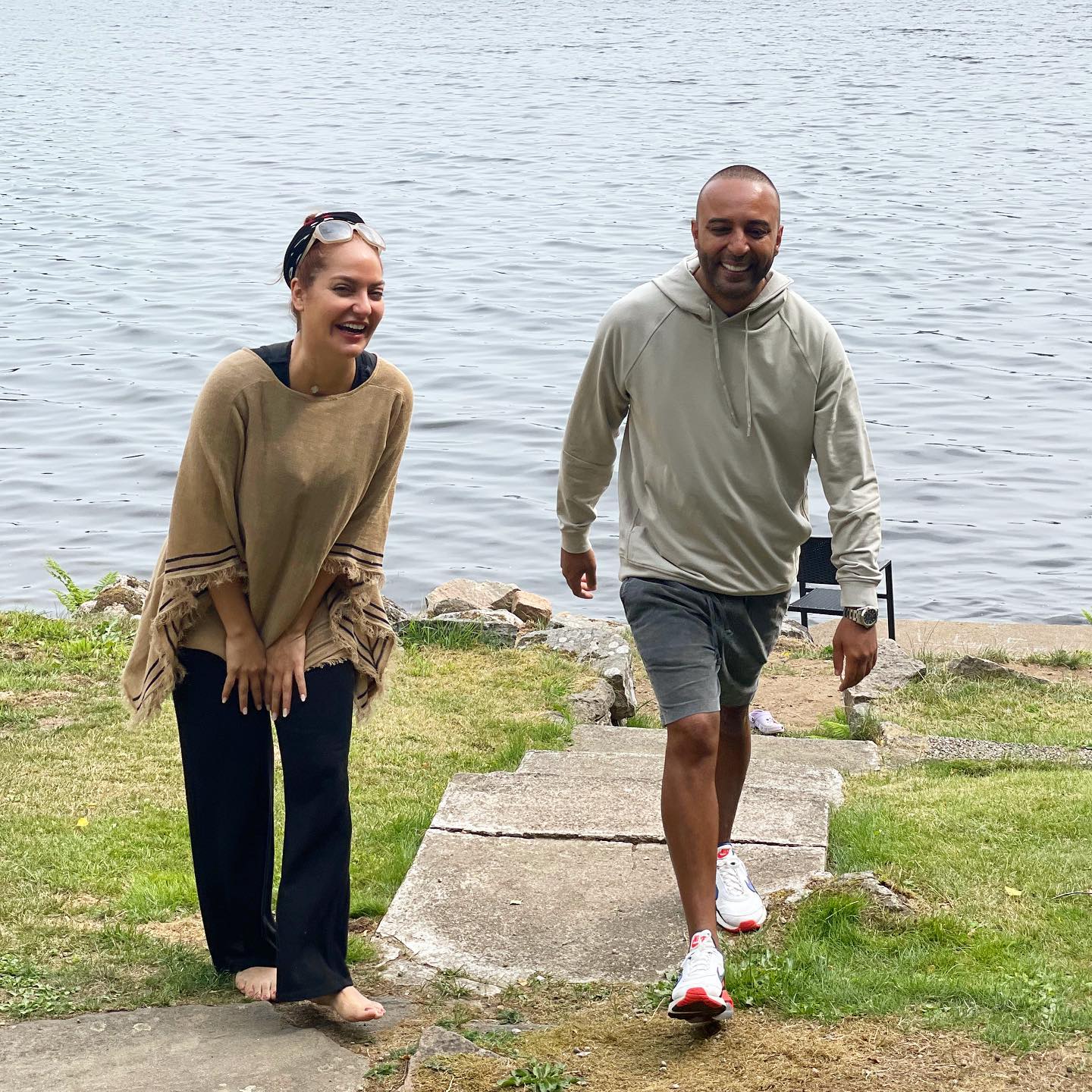 عکس مهناز افشار و آرش (خواننده) عکس مهناز افشار و آرش (خواننده)