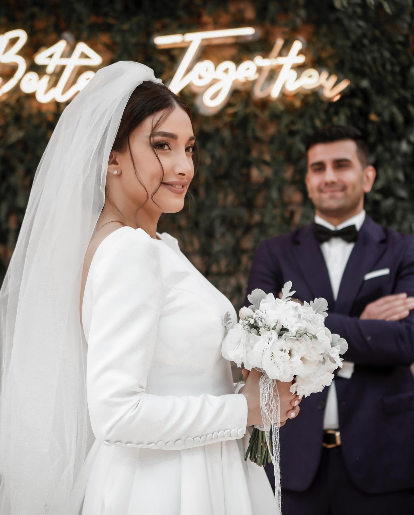 عکس عروسی ملینا تاج