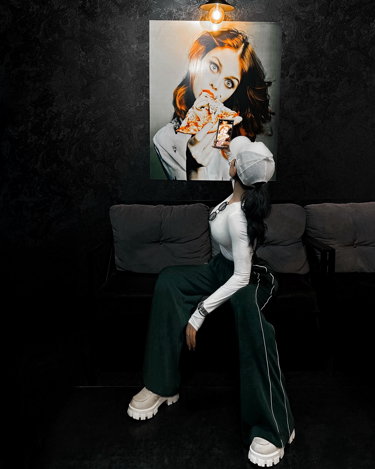 عکس مینا نامداری در طبیعت
