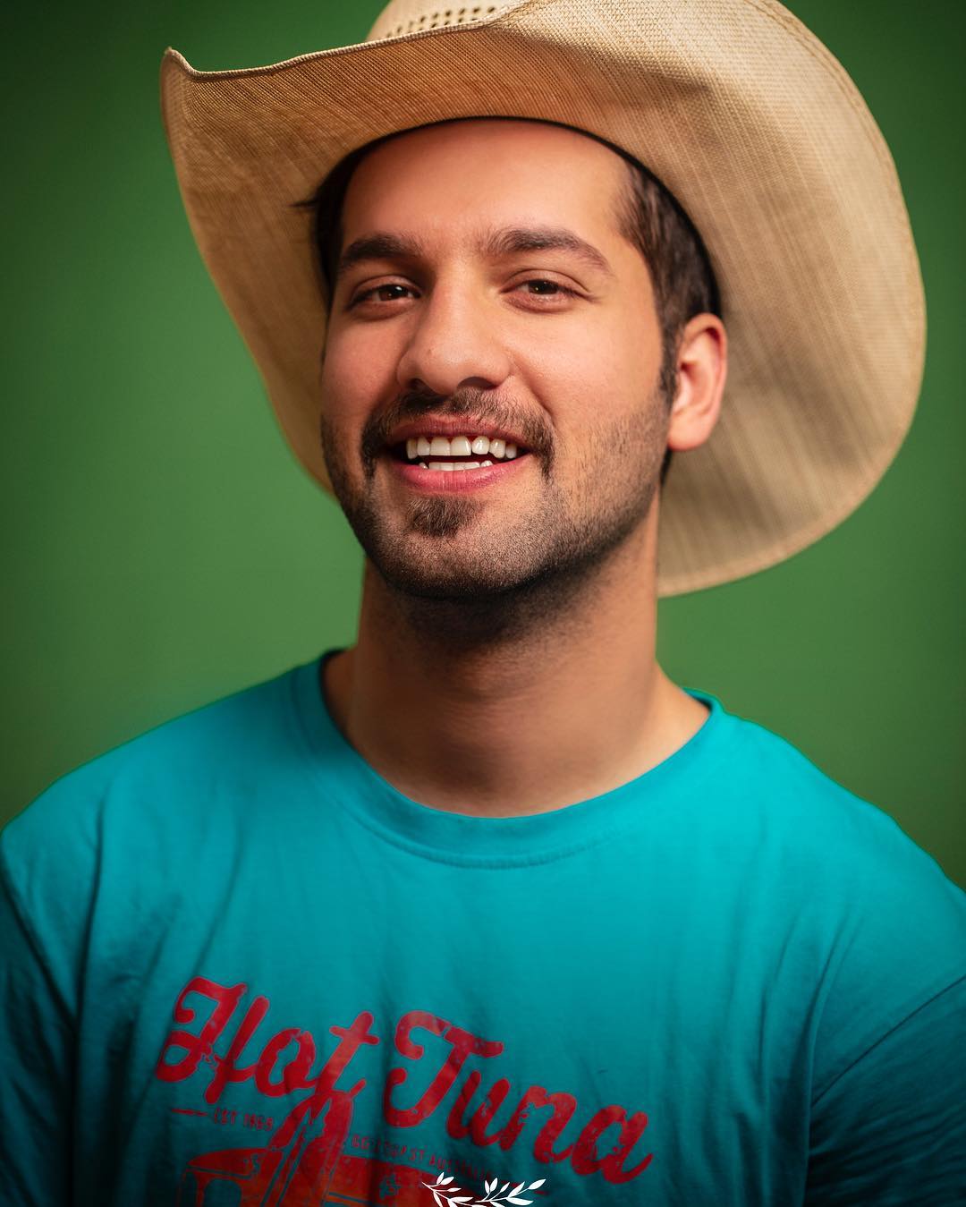 ماشین محمدامین کریم پور ماشین محمدامین کریم پور