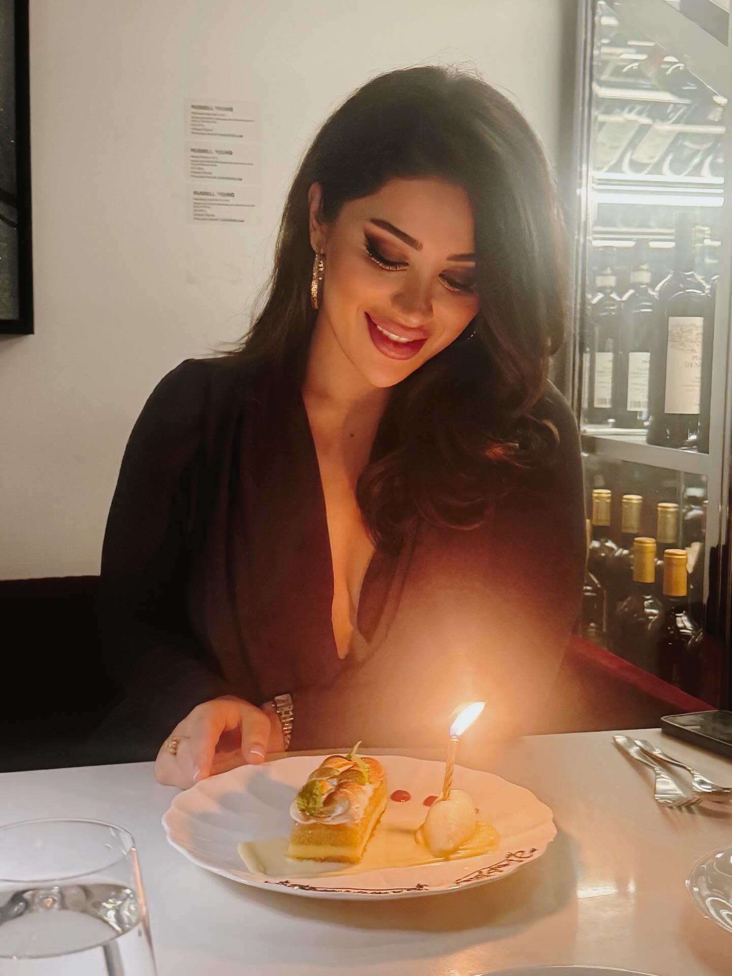 عکس نهال سلطانی خواهر