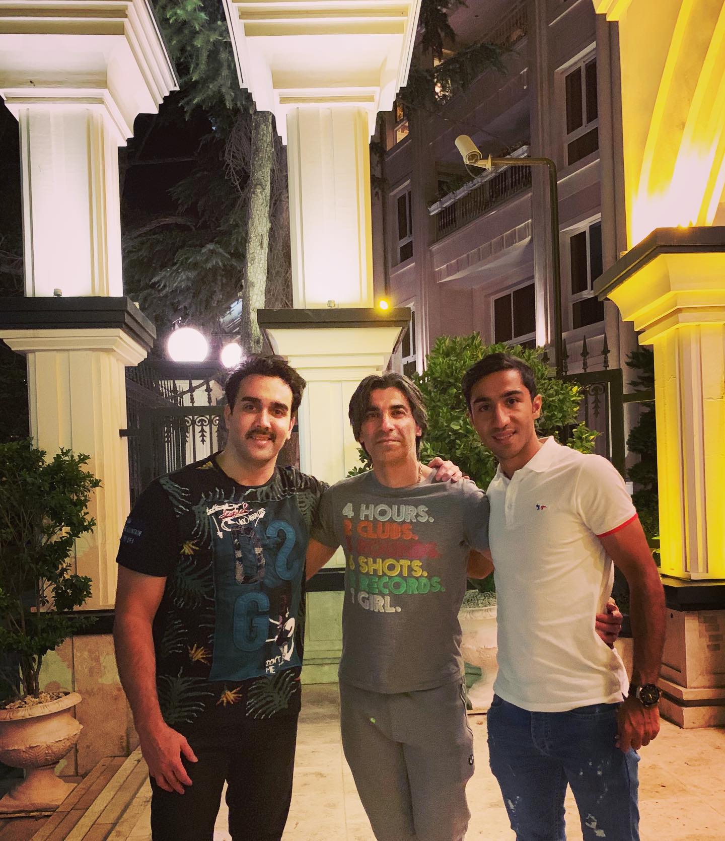 خاطرات و عکس‌های پوریا پورسرخ در گذشته 