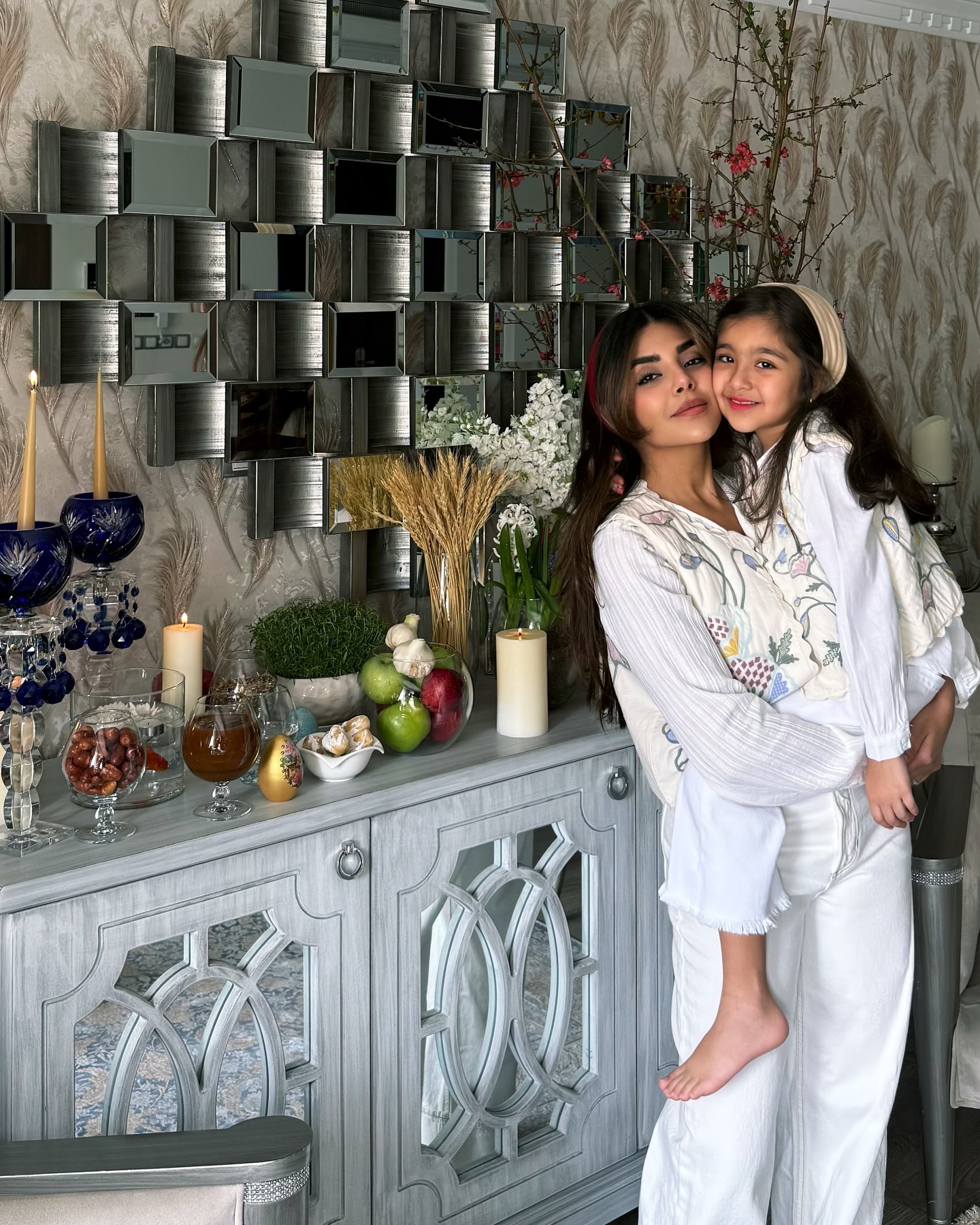 عکس خانوادگی صدف ترابی