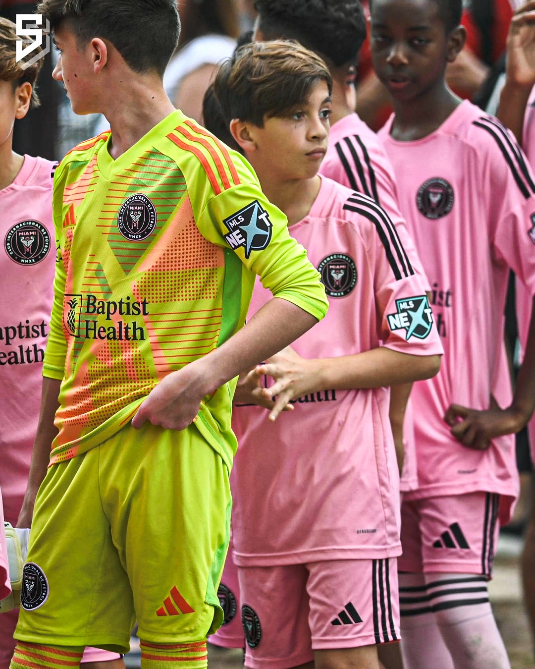 بهترین عکس‌های تیاگو مسی برای طرفداران فوتبال 