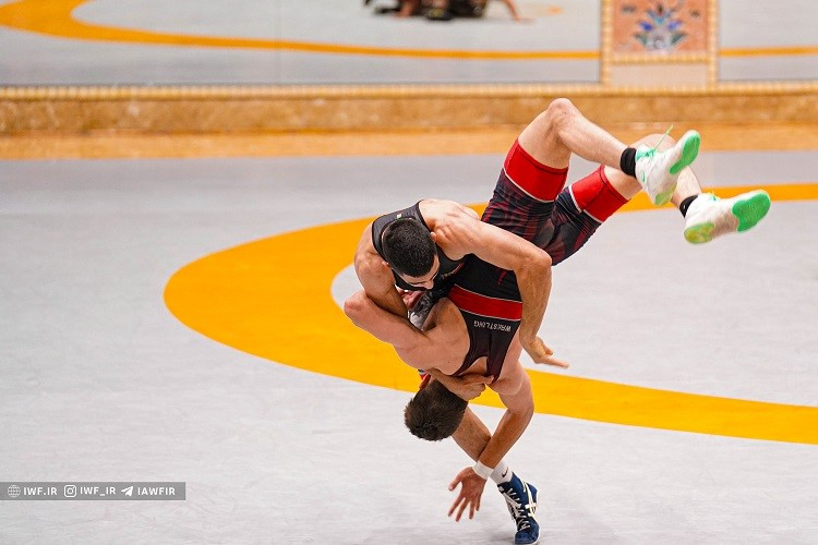 عکس قدیمی رضا قیطاسی