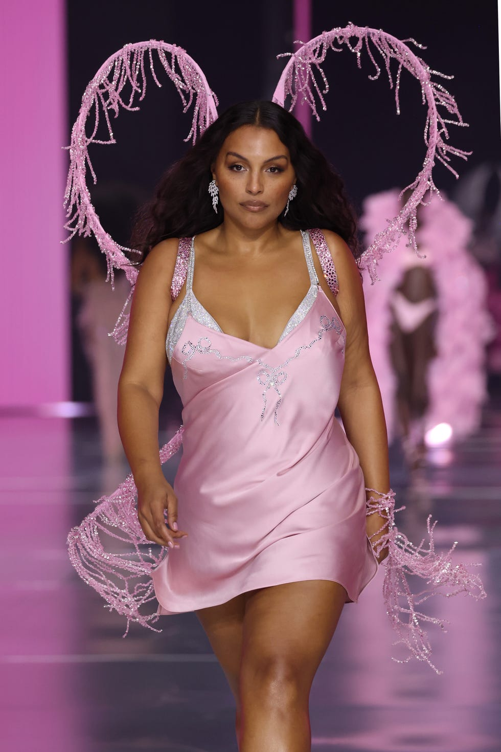 پالومای السسر ویکتوریا سکرت 2025