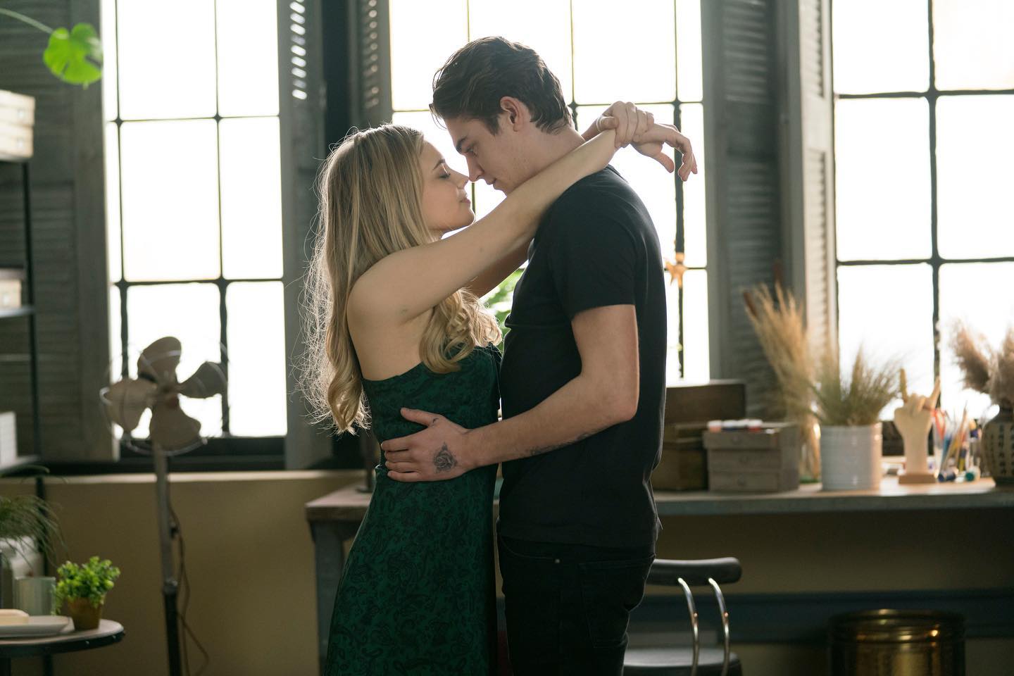 عکس بازیگران افتر