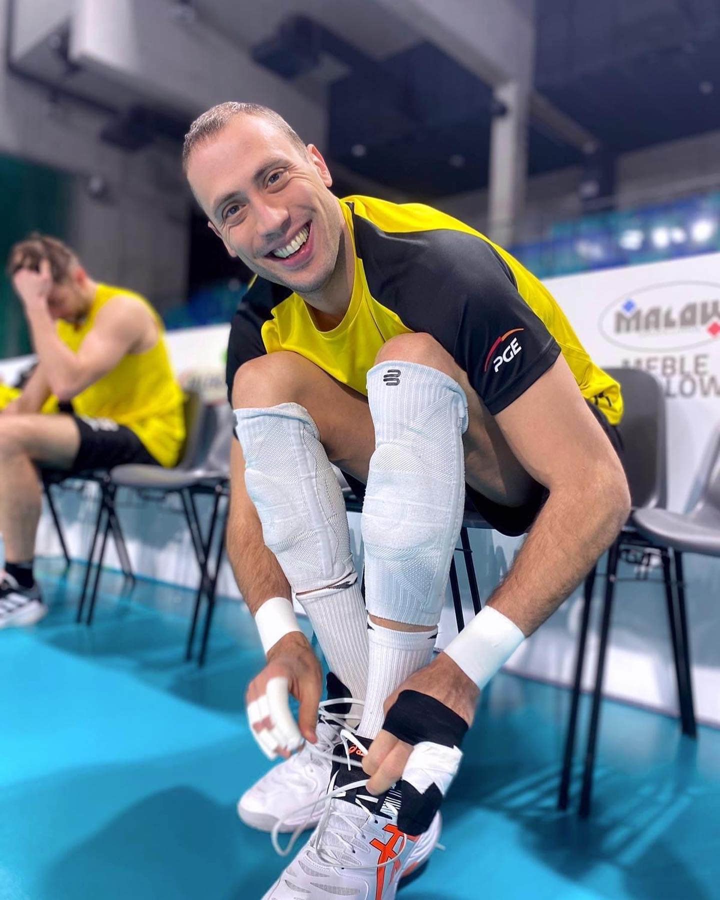 والپیپر الکساندر آتاناسیویچ 2025