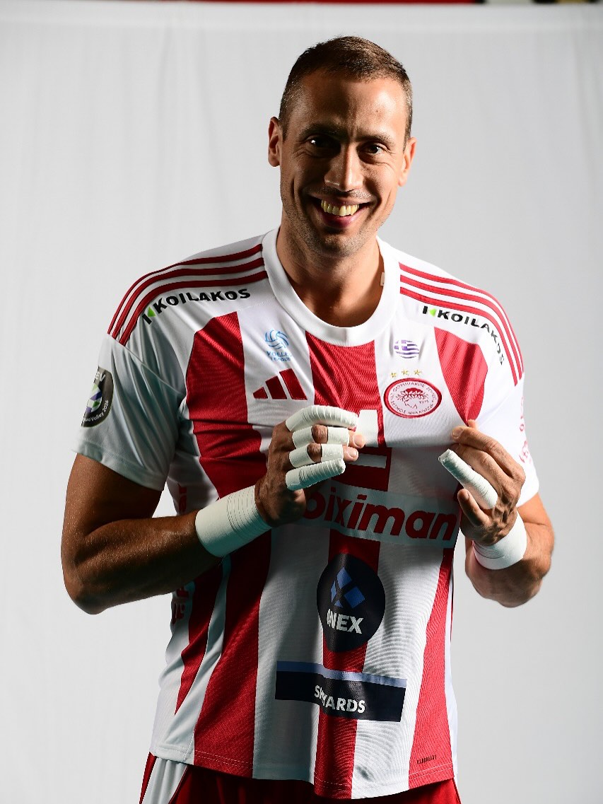 زندگی ورزشی الکساندر آتاناسیویچ