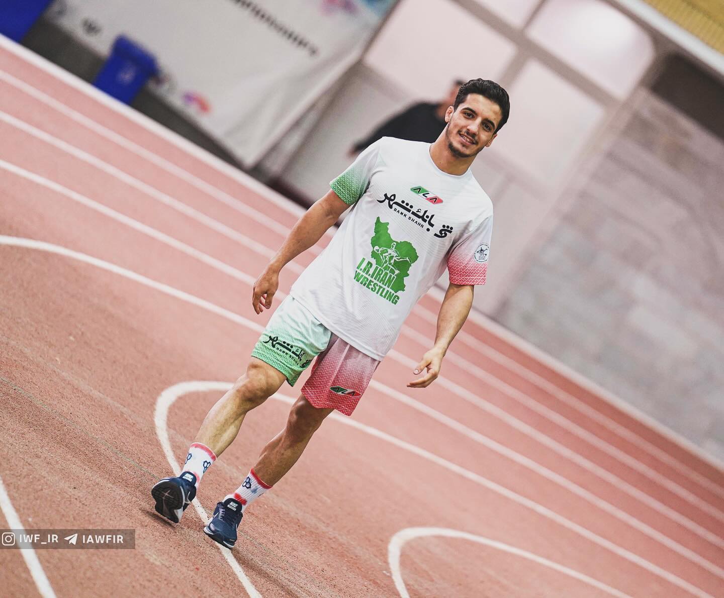 عکس ابراهیم خواری کشتی