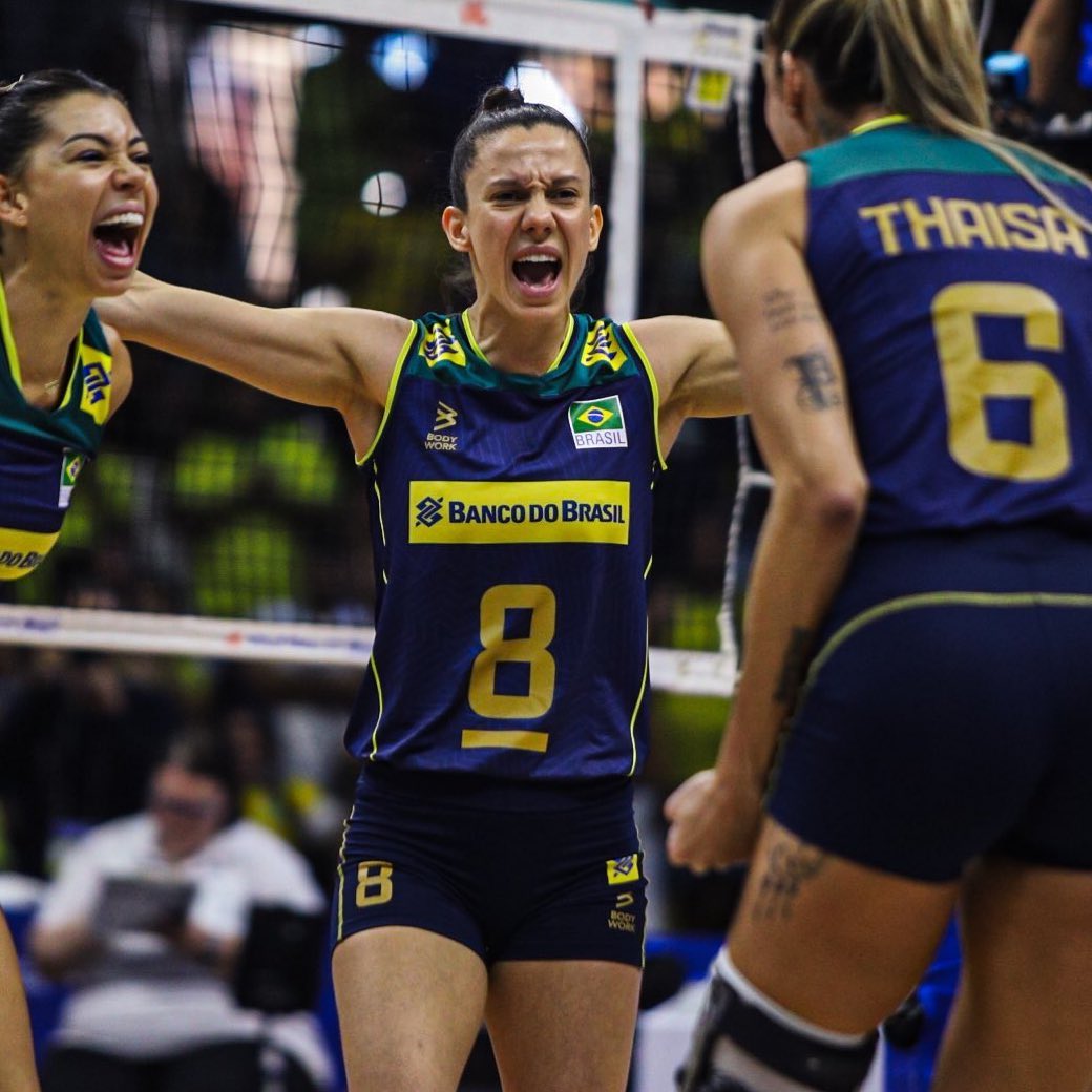 عکس ماکریس کارنیرو والیبالیست عکس ماکریس کارنیرو والیبالیست