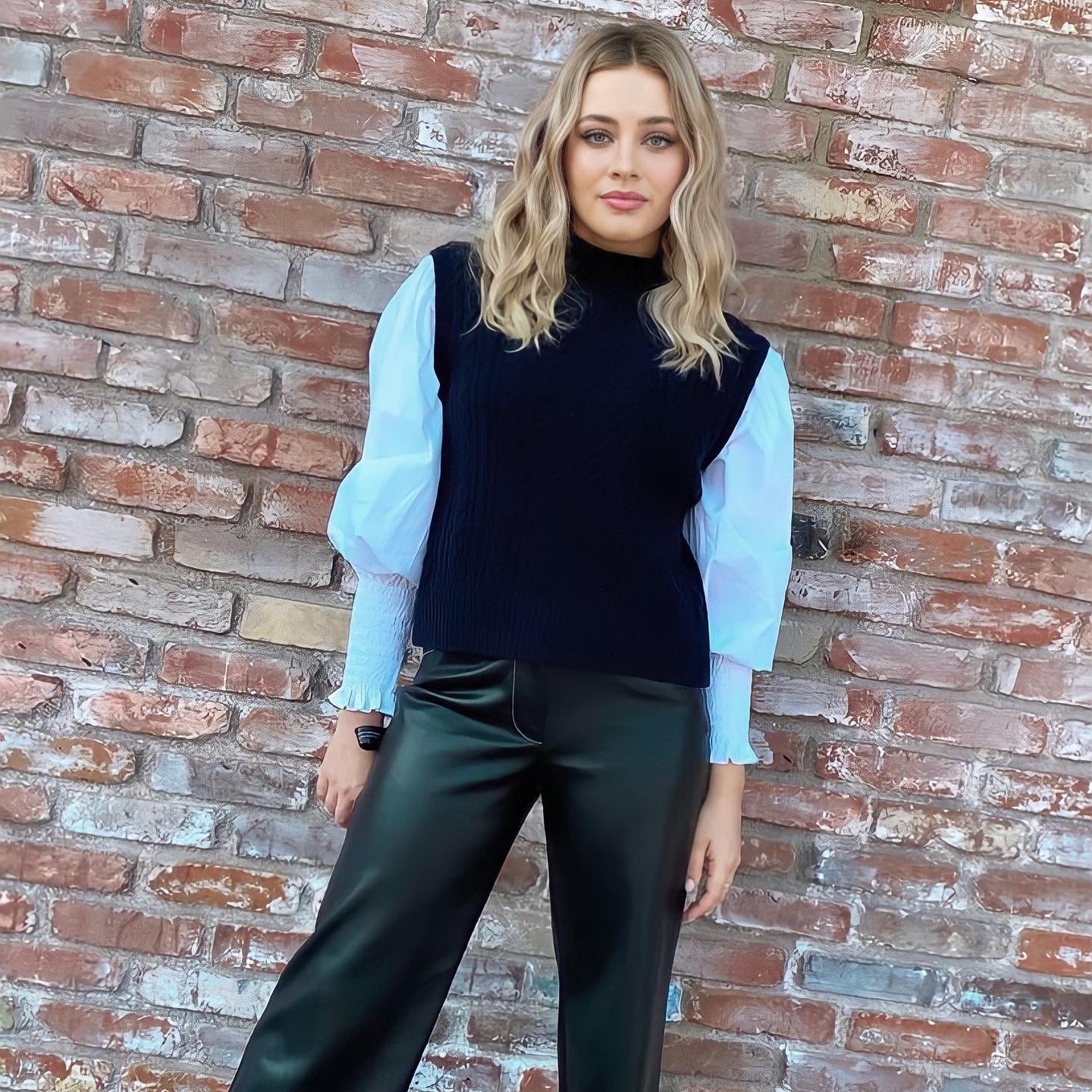 جوزفین لانگفورد بدون آرایش جوزفین لانگفورد بدون آرایش