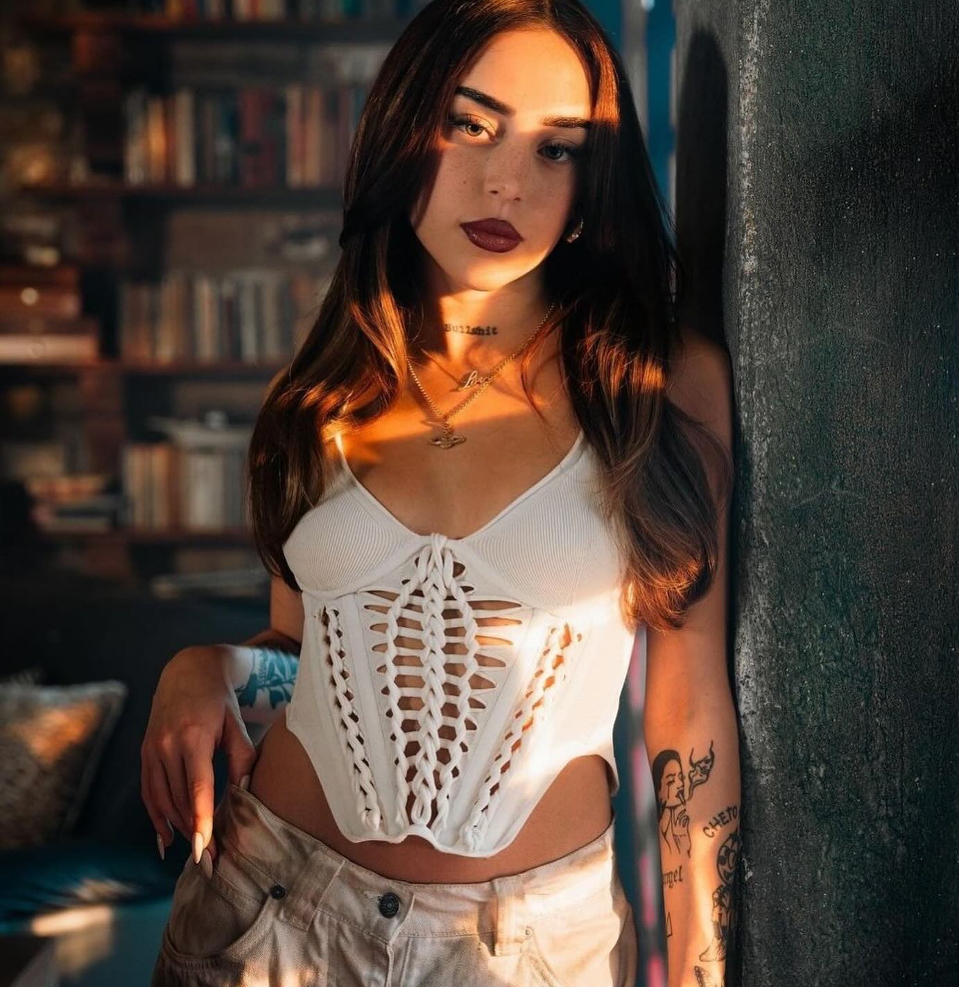 نیکی نیکول نود نیکی نیکول نود