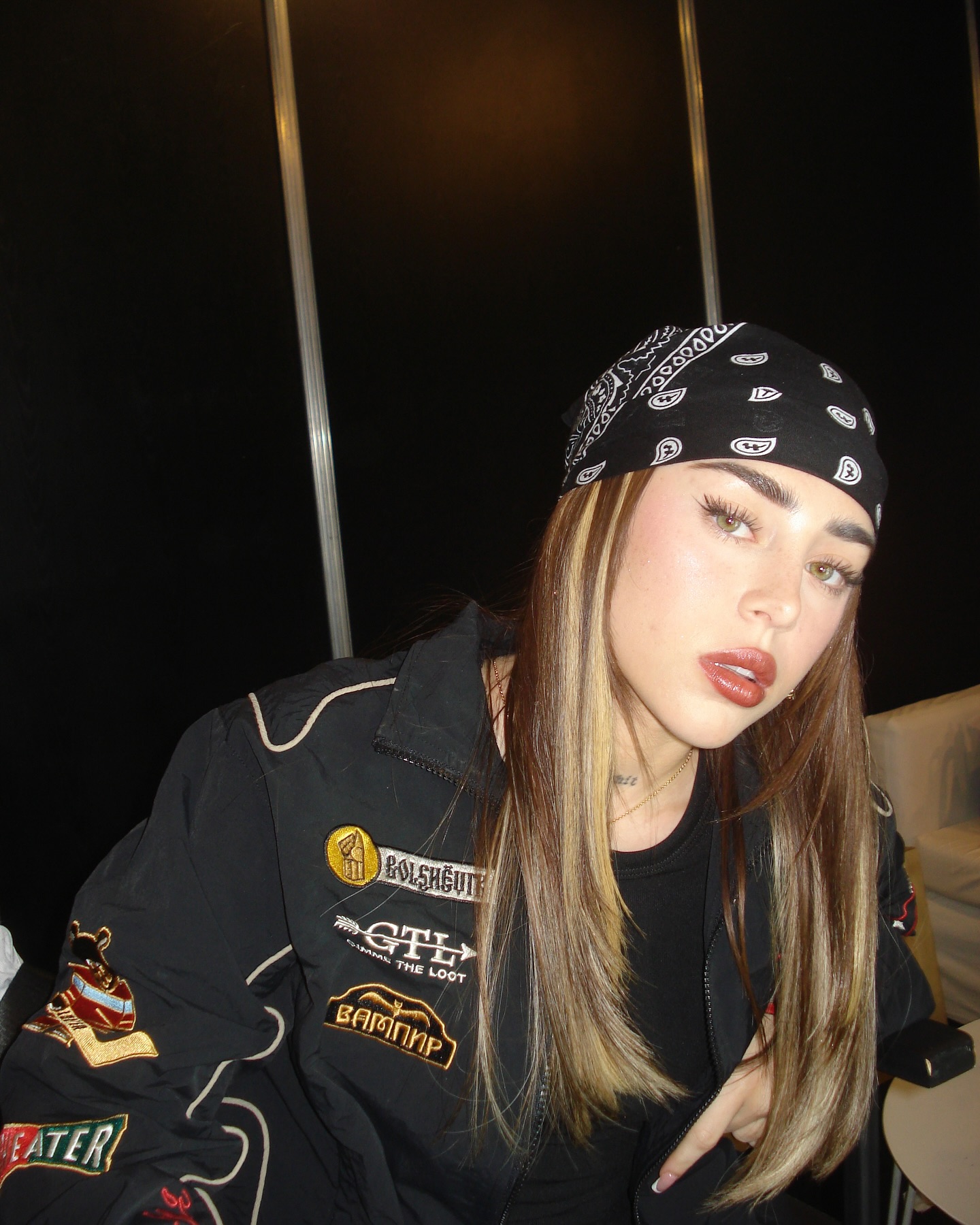 نیکی نیکول کون نیکی نیکول کون