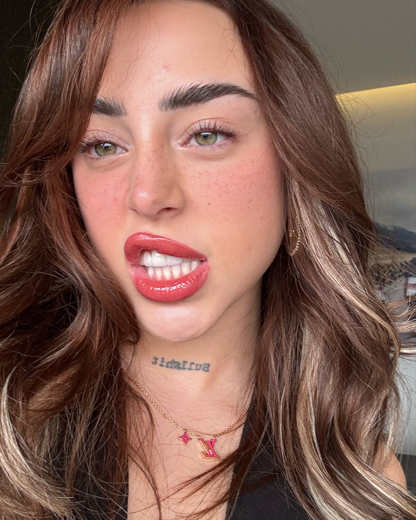 شهوانی نیکی نیکول شهوانی نیکی نیکول