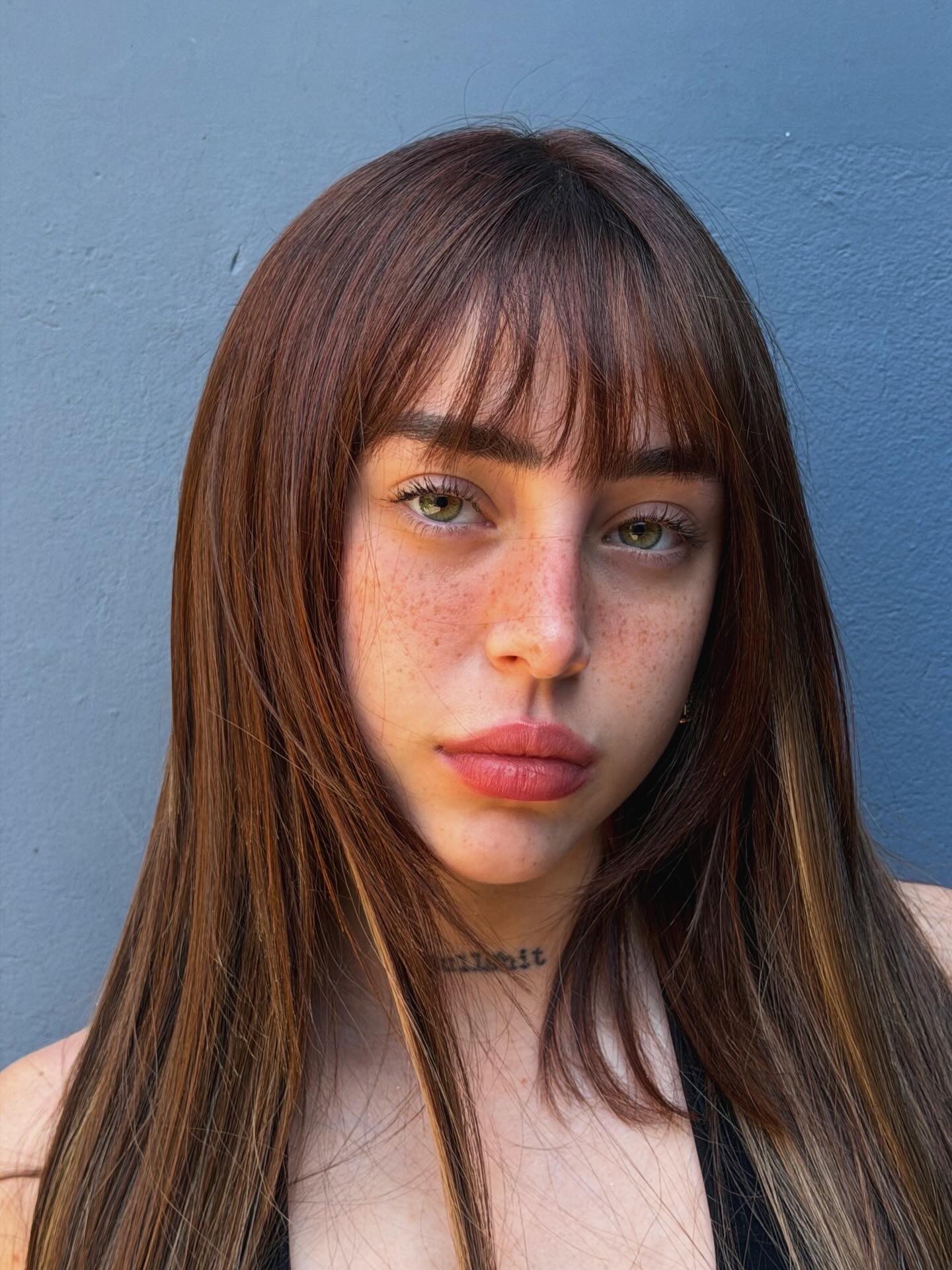 نیکی نیکول ساحل نیکی نیکول ساحل