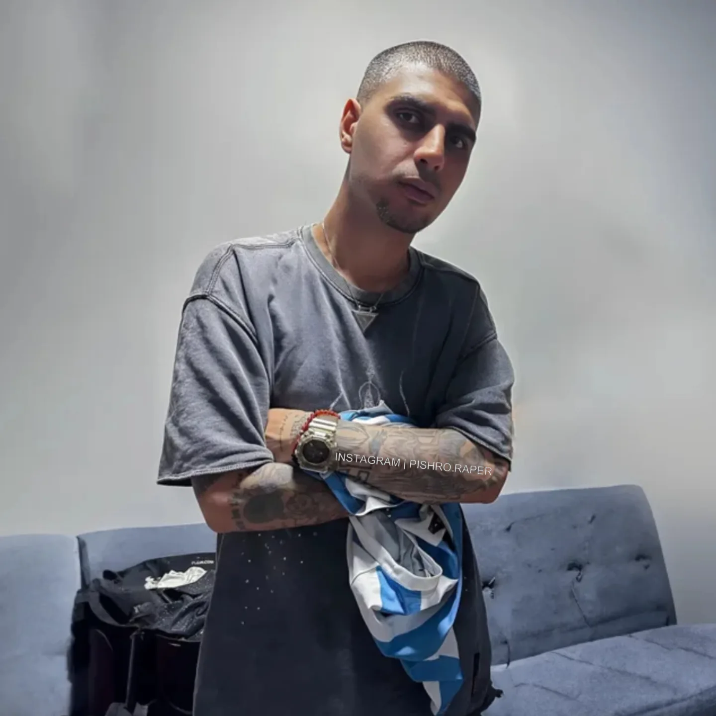 دیس پیشرو به علی ضیا دیس پیشرو به علی ضیا