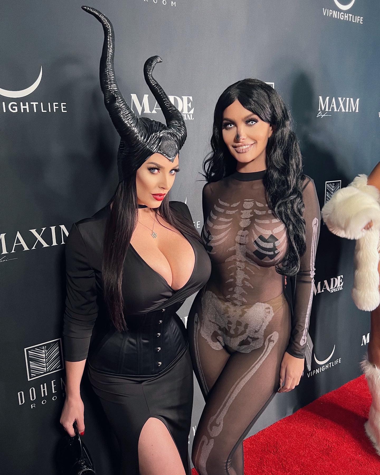 آنجلا وایت new ۱۴۰۴