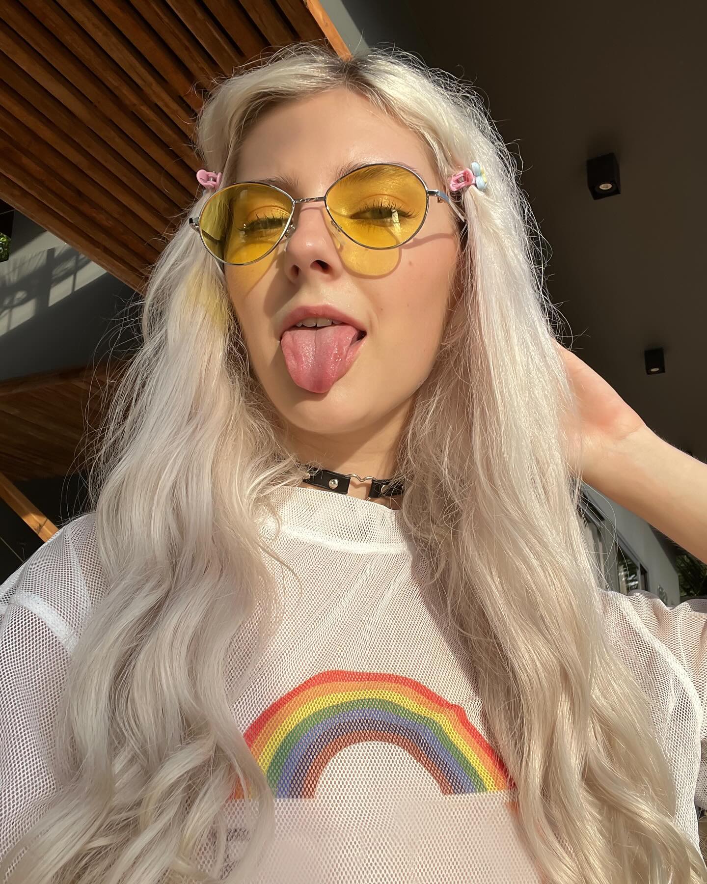 اوا الفی lesbian