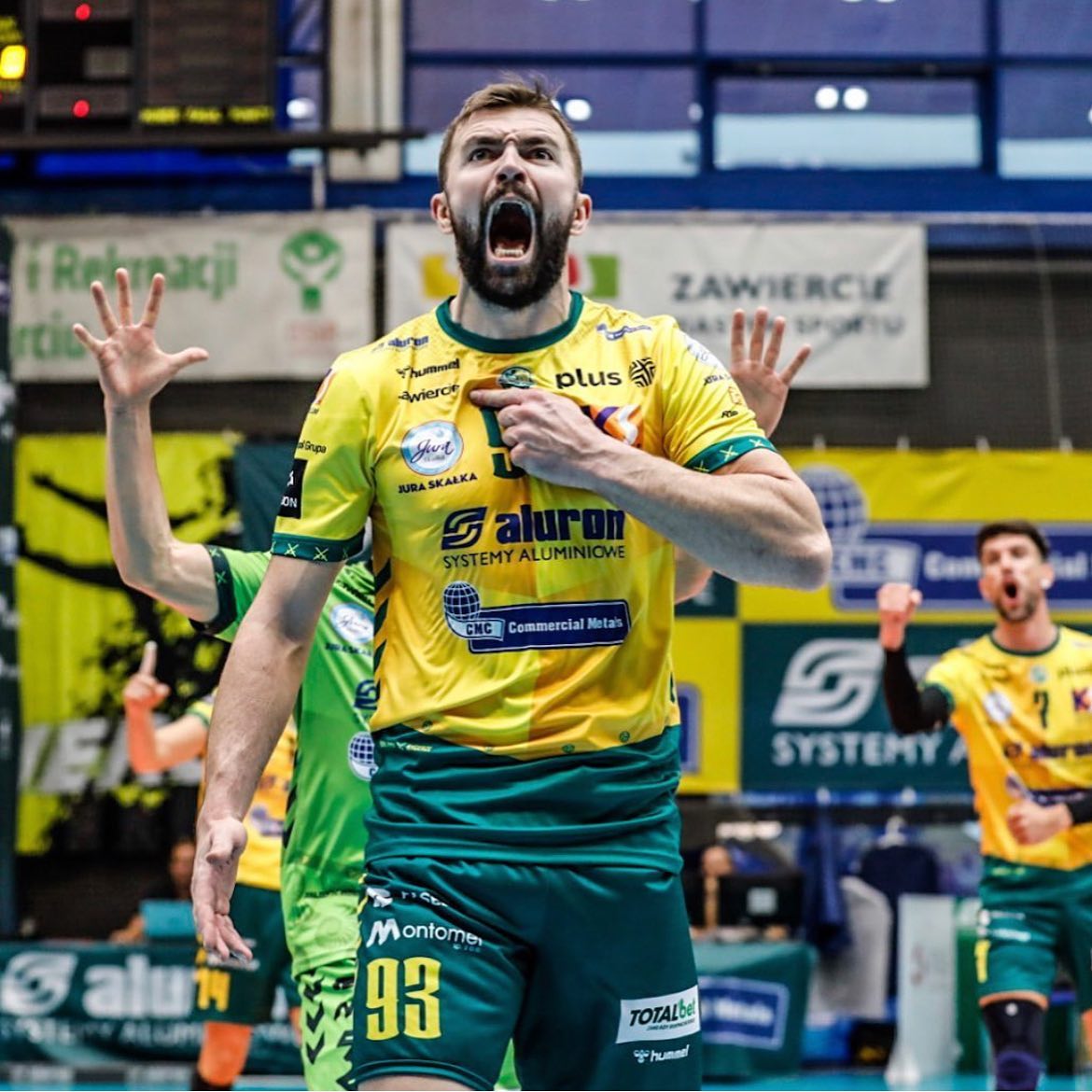 بیوگرافی اوروش کواچویچ