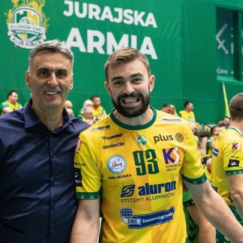 اوروش کواچویچ والپیپر