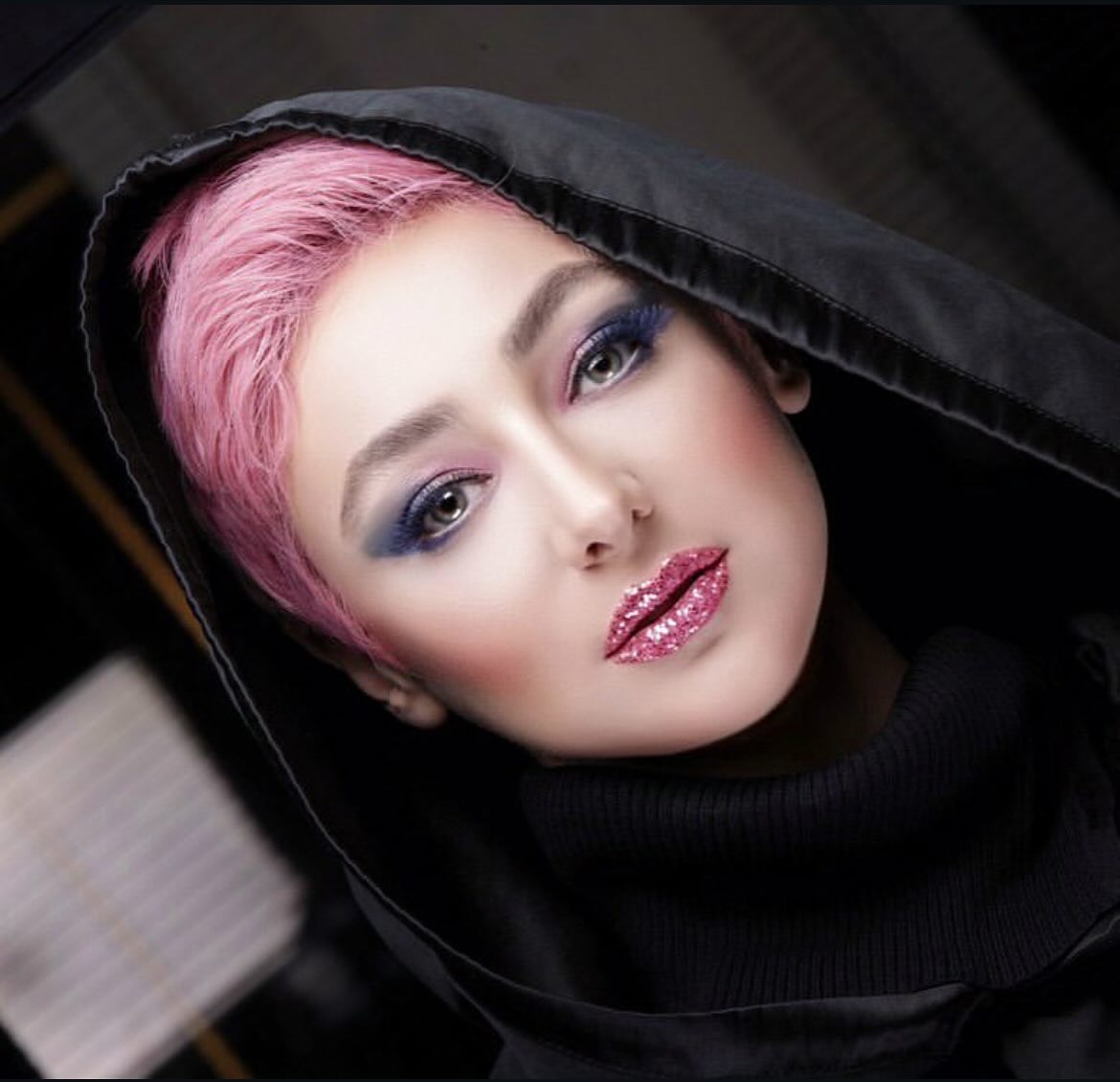 چهره ویدا جوان