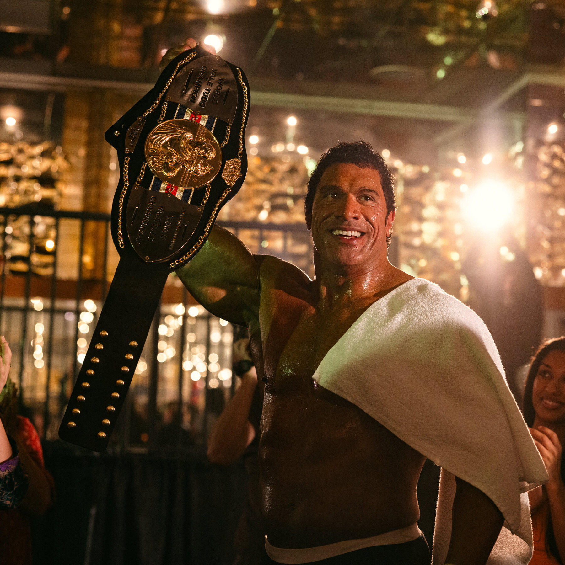 ماشین کوبنده ۲۰۲۵ دانلود